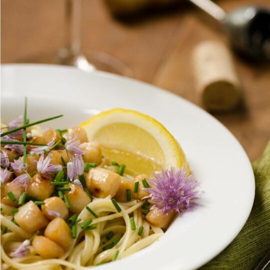 Lemon Linguine with Bay Scallops Gelson's