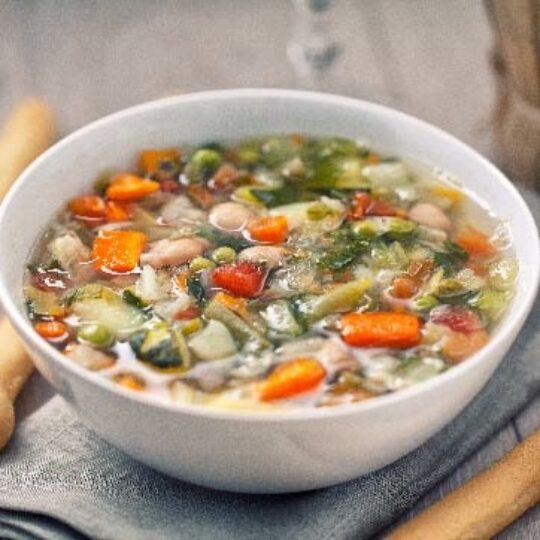 Quick Minestrone Soup Gelson's