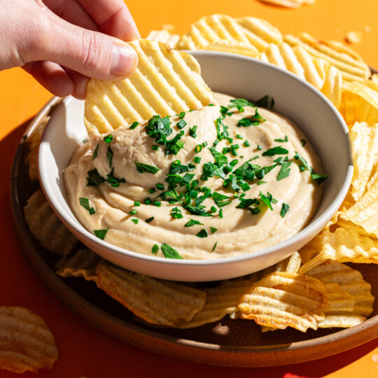 5-Step French Onion Tofu Dip Gelson's