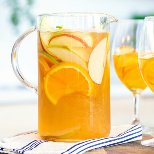 Apple Cider Sangria Gelson's
