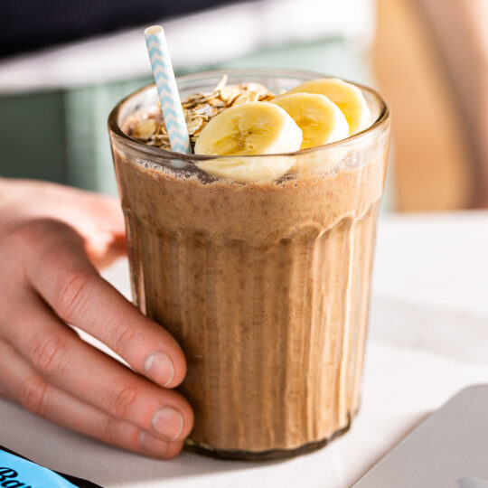 Banana, Coffee, Cashew & Cocoa Smoothie Gelson's