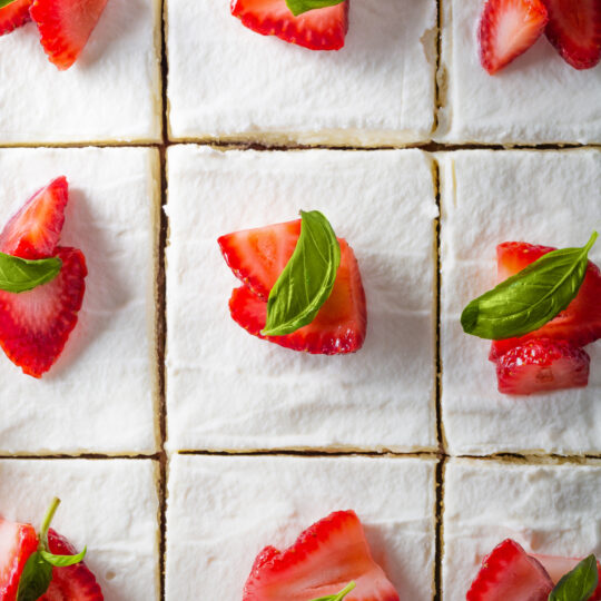 Strawberry Shortcake Bars Gelson's