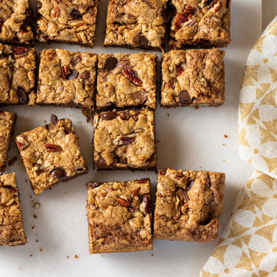 Gluten-Free Toffee-Pecan Cookie Bars Gelson's