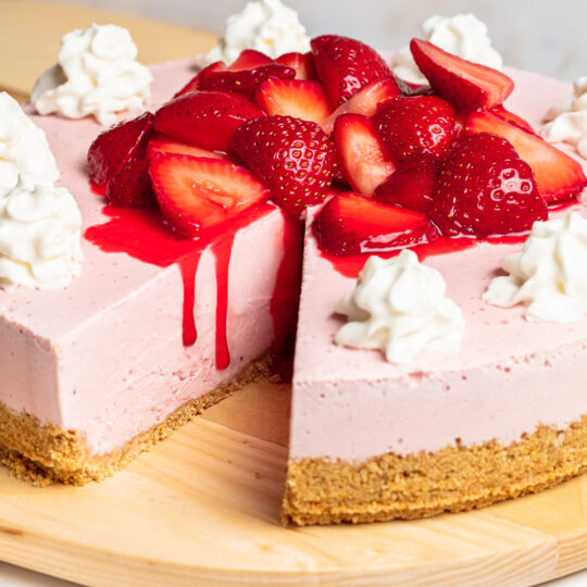 Strawberry Ice Cream Cheesecake Gelson's