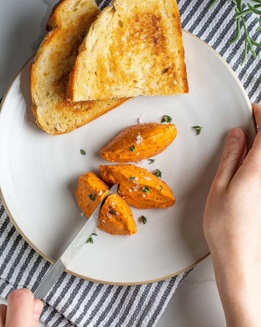 G1721 20220922 042 Tomato & Anchovy Butter