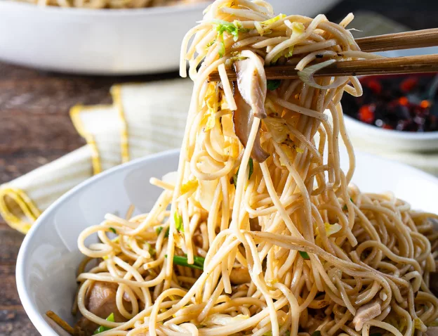 A Tasty Lunar New Year Dish: Longevity Noodles A Tasty Lunar New Year Dish: Longevity Noodles 624x478