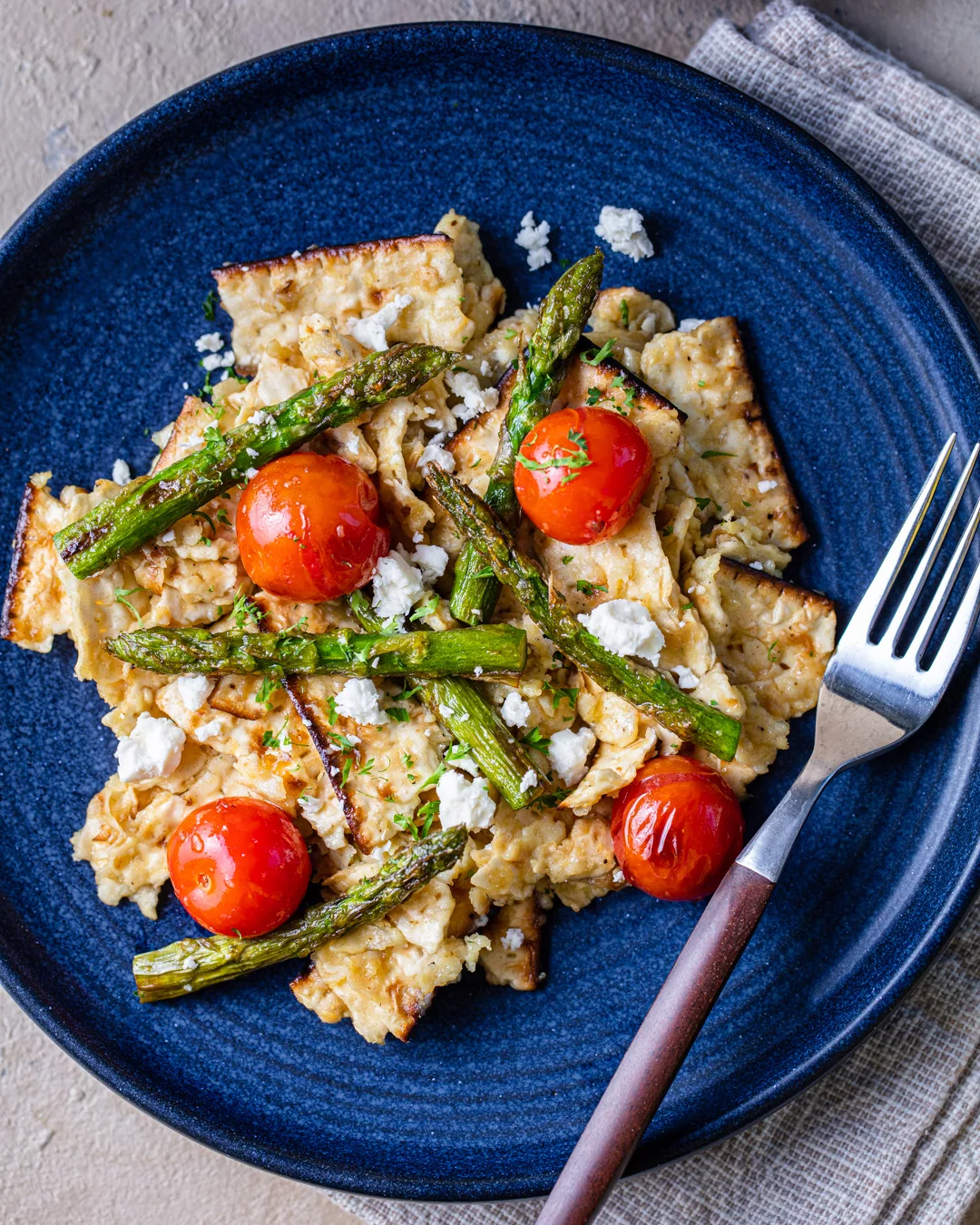 Asparagus Tomato Matzo Brei