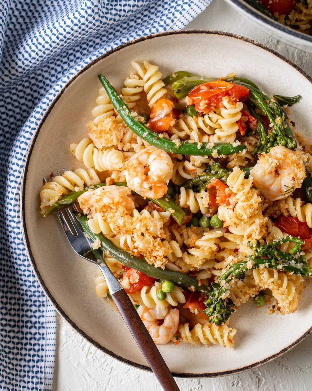 G1526 20220118 009 One-Pot Pasta Primavera With Shrimp